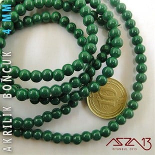 230 Adet 4 mm Koyu Yeşil Renk Opak Parlak Akrilik Boncuk (22 Gr)