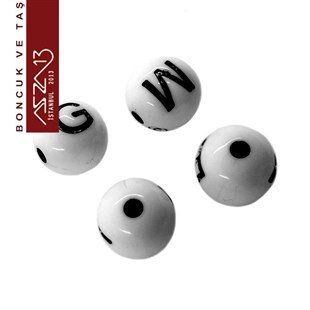 200 Adet 8 mm Beyaz Fon, Siyah Harfli Yuvarlak Boncuk (50 Gr)