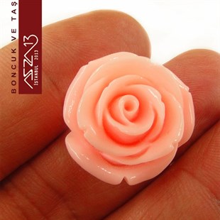 Açık Pembe Gül, 23 mm, Delikli ve Yapıştırma Yüzeyli / Paket İçeriği 1 Adet