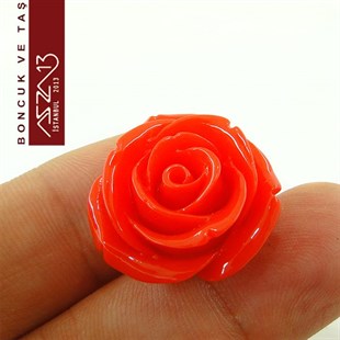 Kırmızı Gül, 23 mm, Delikli ve Yapıştırma Yüzeyli / Paket İçeriği 1 Adet