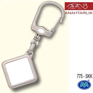 Metalik Saten Krom Diyagonal Kare (33x96 mm) Çift Taraflı Boş Yuvalı Anahtarlık (775-SKK)