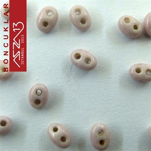 65 Adet 2,5x5 mm Bej Renkli Twin Cam Boncuk (3,8 gr)