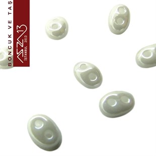 65 Adet 2,5x5 mm Metalik Beyaz Renkli Twin Cam Boncuk (3,8 gr)