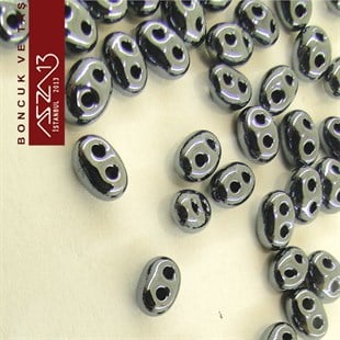 65 Adet 2,5x5 mm Metalik Çelik Mavi Renkli Twin Cam Boncuk (3,8 gr)