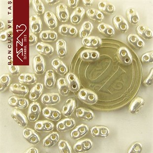 65 Adet 2,5x5 mm Metalik 2X Parlak Gümüş Renkli Twin Cam Boncuk (3,8 gr)