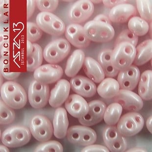 65 Adet 2,5x5 mm Metalik Şeker Pembe Renkli Twin Cam Boncuk (3,8 gr)