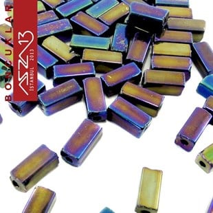 Janjanlı Mavi-Mor Opak 3,4x7,0 mm Dikdörtgen Prizma Cam Boncuk / Paket İçeriği 60 Adet