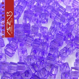 Lavanta, Şeffaf 2,6x2,6 mm Küp (Kare) Cam Boncuk / Paket İçeriği 350 Adet