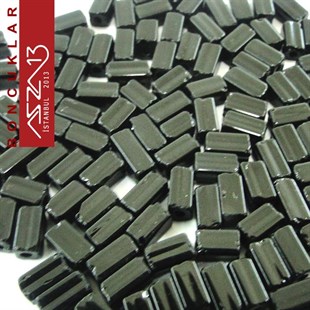 Metalik Siyah Opak 2,6x5,0 mm Dikdörtgen Prizma Cam Boncuk / Paket İçeriği 230 Adet