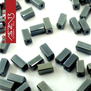 Metalik Koyu Füme Opak 2,0x4,0 mm Dikdörtgen Prizma Cam Boncuk / Paket İçeriği 310 Adet
