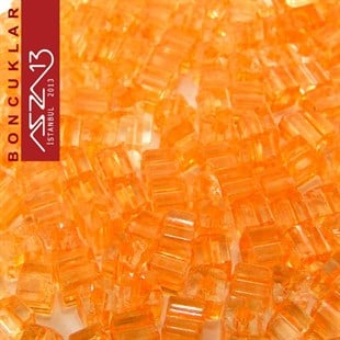 Turuncu Şeffaf 2,6x2,6 mm Küp (Kare) Cam Boncuk / Paket İçeriği 350 Adet