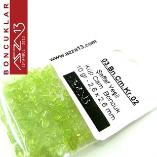 Yeşil Şeffaf 2,6x2,6 mm Küp (Kare) Cam Boncuk / Paket İçeriği 350 Adet