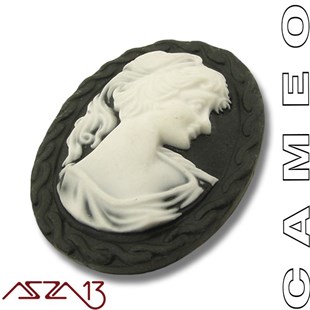 Siyah Cameo 32x40 mm / Paket İçeriği 1 Adet