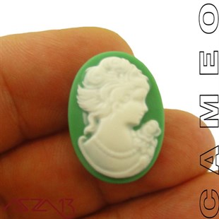 Yeşil Cameo 18x24 mm / Paket İçeriği 1 Adet