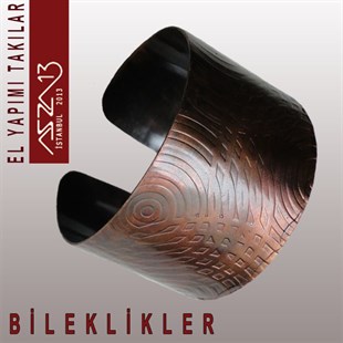Yüzeyi Desenli 4 cm Antik Bakır Bileklik