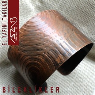 Yüzeyi Desenli 4 cm Antik Bakır Bileklik