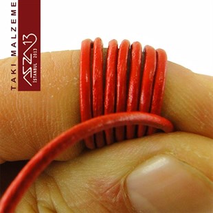 Gerçek Deri 1,50 mm Kırmızı Kordon / Paket İçeriği 1 m