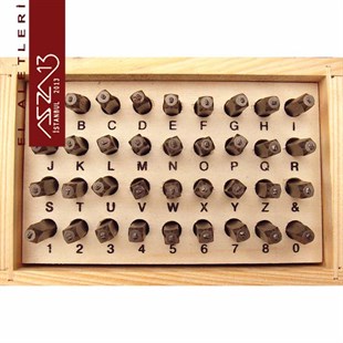 Ahşap Kutulu Metal Damga 3 mm Gotik Büyük Harf ve Rakam Seti