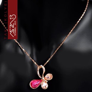 Rose Altın Kaplama Kristal Taşlı Kelebek Kolye (Zincir Boyu 45+5 cm)