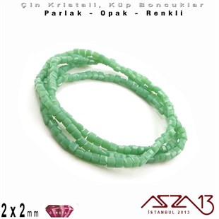 2x2 mm - Kristal - Opak Çağla Yeşili - Küp Boncuk / 195 Adet