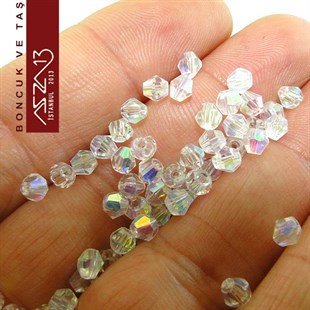 4x4 mm - Kristal - Efektli Şeffaf Beyaz - Bikon (Piramit) Boncuk / 115 Adet