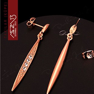 Vintaj Kristal Taşlı Rose Gold Ok Sallantı Küpe