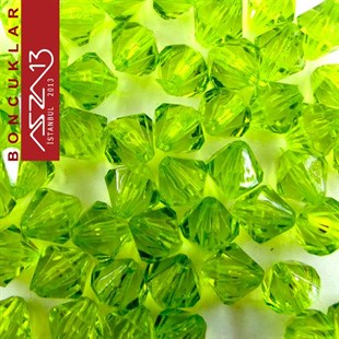 Bikon (Piramit), 8 mm, Açık Yeşil Boncuk / Paket İçeriği 110 Adet