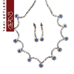 Gümüş Kaplama ve Şeffaf ve Safir Kristal Taşlı Küpe ve Kolye Takı Seti (Düğün Takısı)