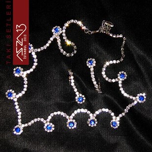 Gümüş Kaplama ve Şeffaf ve Safir Kristal Taşlı Küpe ve Kolye Takı Seti (Düğün Takısı)