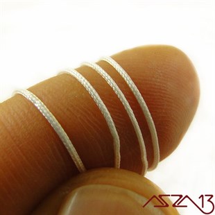 Beyaz 0,6 mm Tespih İpi / Paket İçeriği 3 m