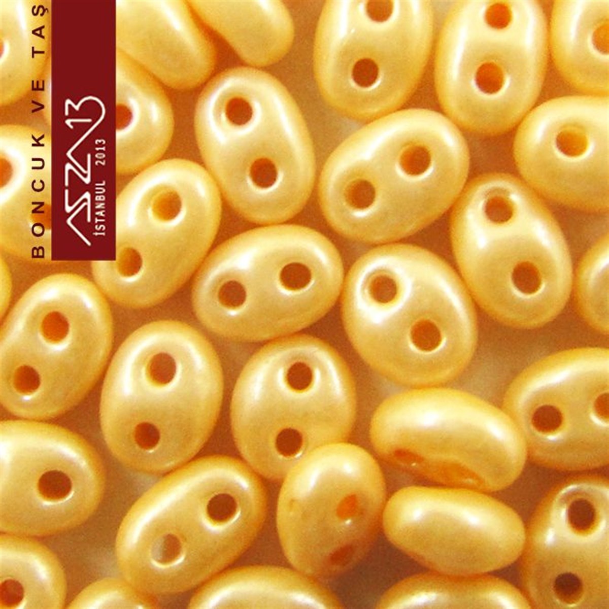 Cam Çift Delikli Twins BoncukBONCUK ve TAŞPreciosa65 Adet 2,5x5 mm Metalik Somon Renkli Twin Cam Boncuk (3,8 gr)