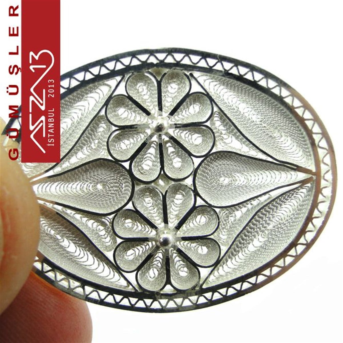 GÜMÜŞ TELKARİ BAĞLANTI PARÇASIGÜMÜŞazza133,2x2,3 cm Yatay İki Çiçek Motifli Oval, 925 Gümüş Telkari Kolye Ucu Fligran (5,55 gr)