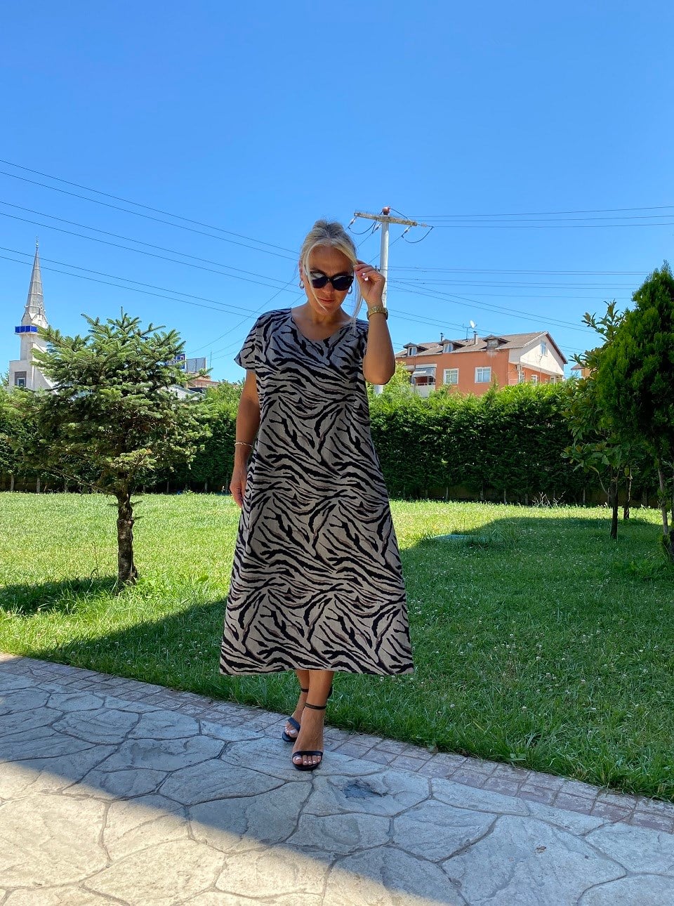 410632 KOYU GRİ  ZEBRA DESEN ELBİSE