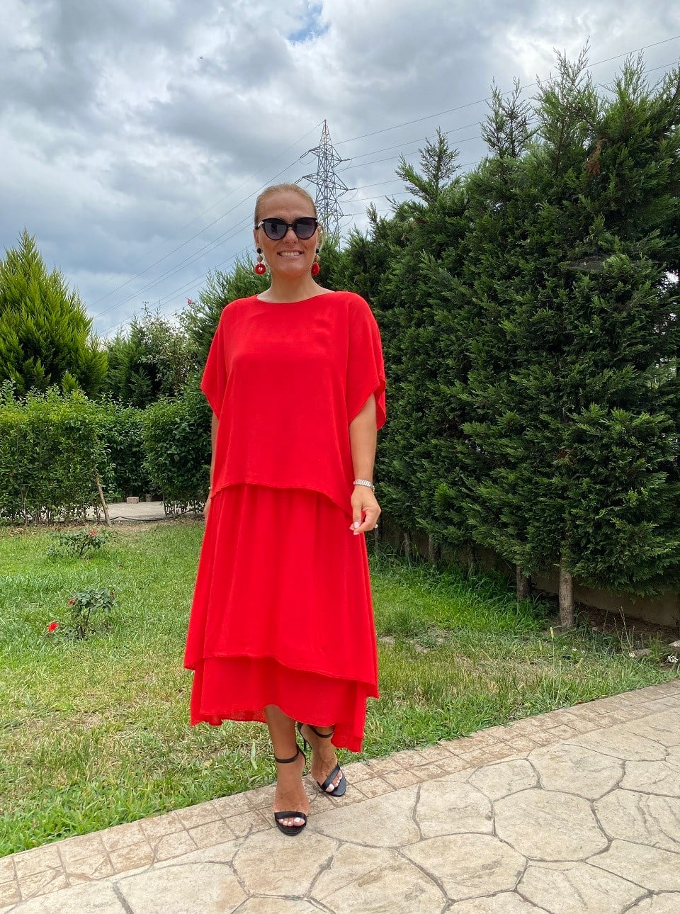 410687 PAMUK KUMAŞ KIRMIZI ELBİSE