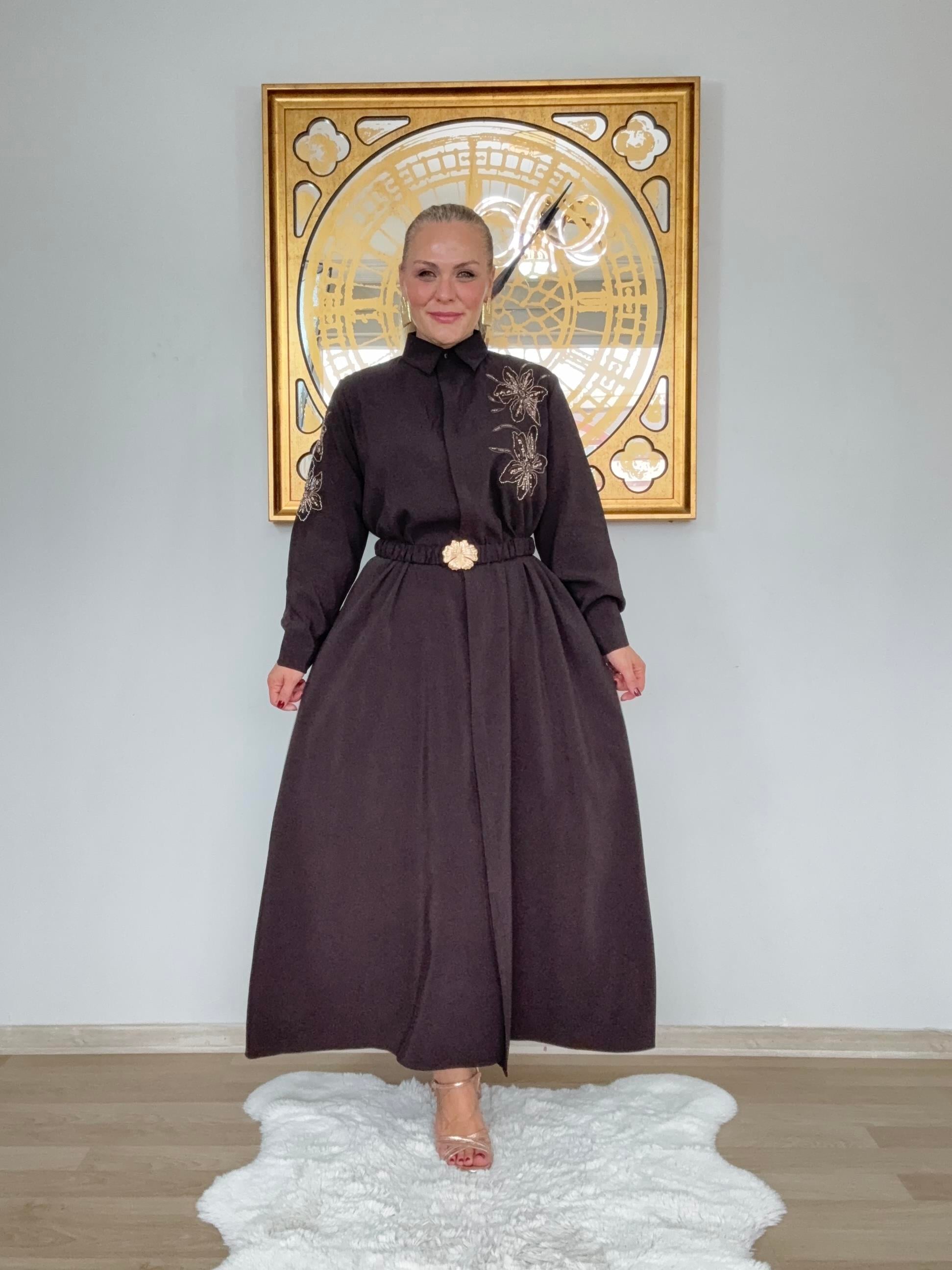 656 İşleme Detaylı Gömlek Elbise 