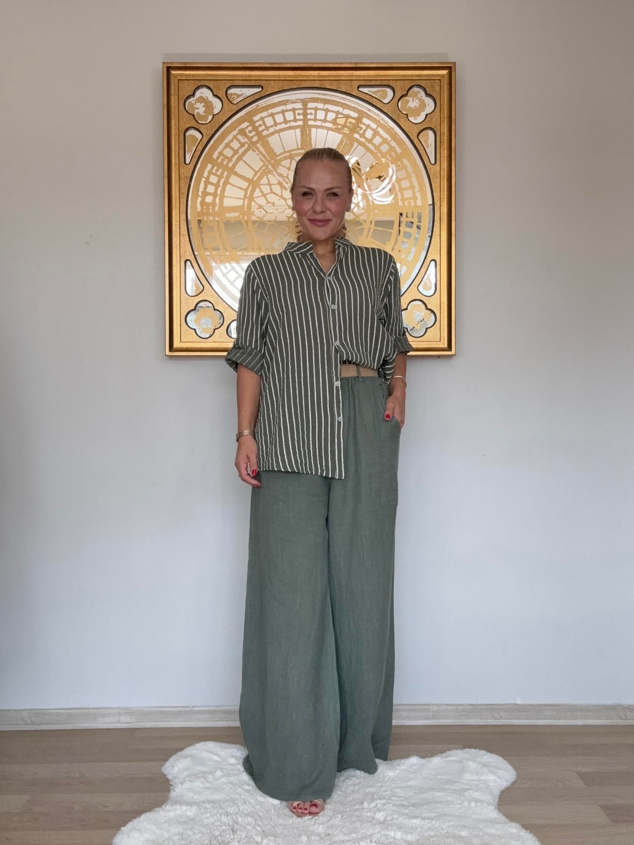 747 Boyuna Çizgili Gömlek