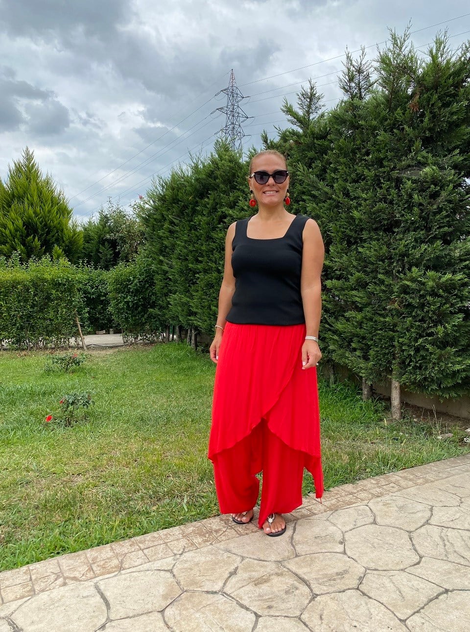 410636 KAPAKLI PANTALON KIRMIZI