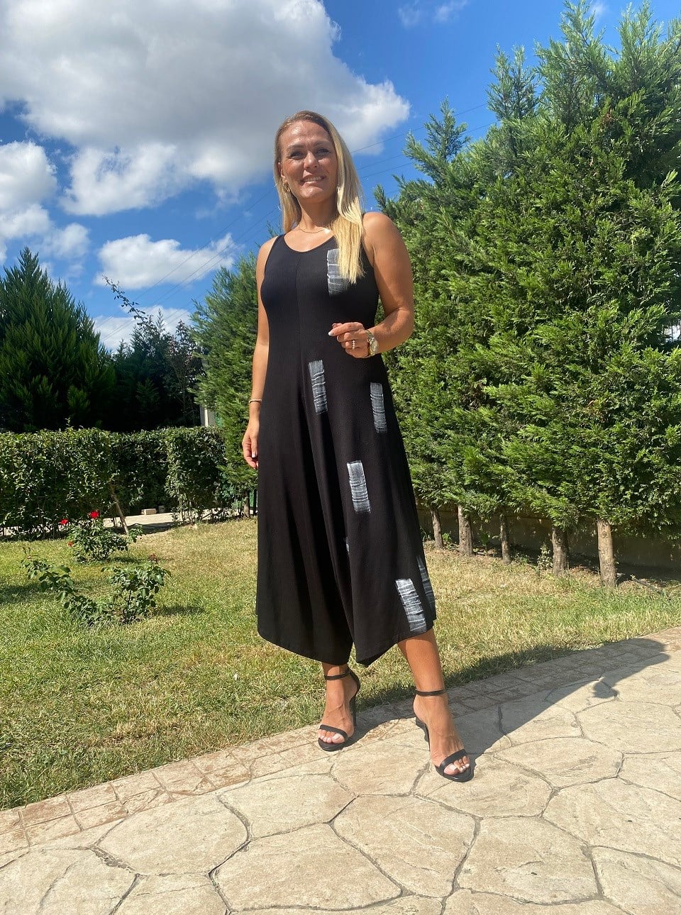 410720 BEYAZ BOYA DETAYLI TULUM