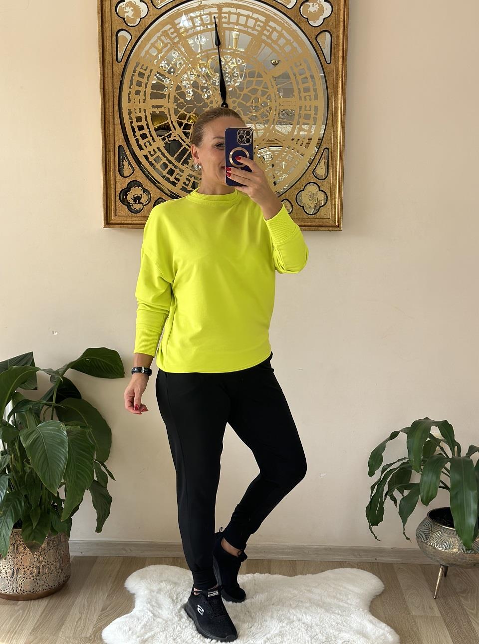 410773 Basic Sweat Neon Yeşil