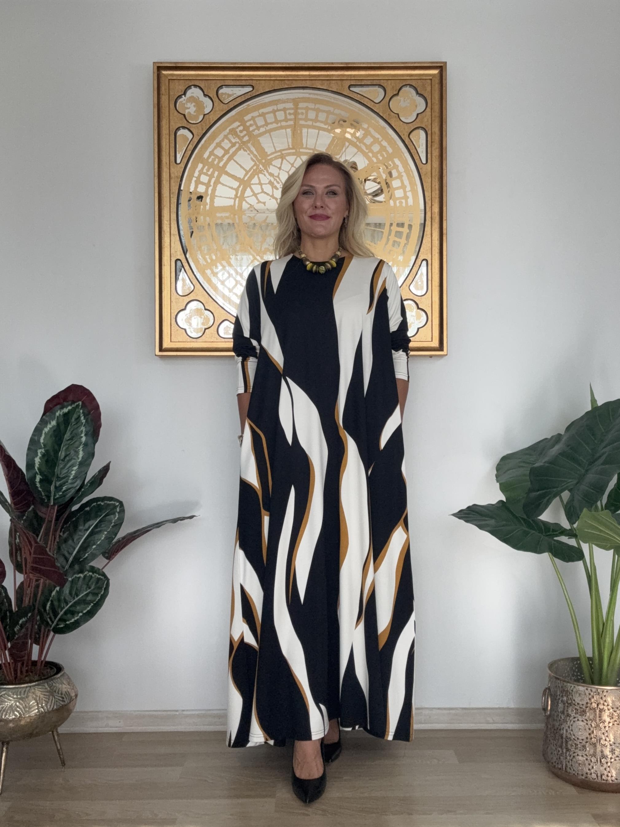 551 Cep Detaylı A Kesim Klasik Elbise