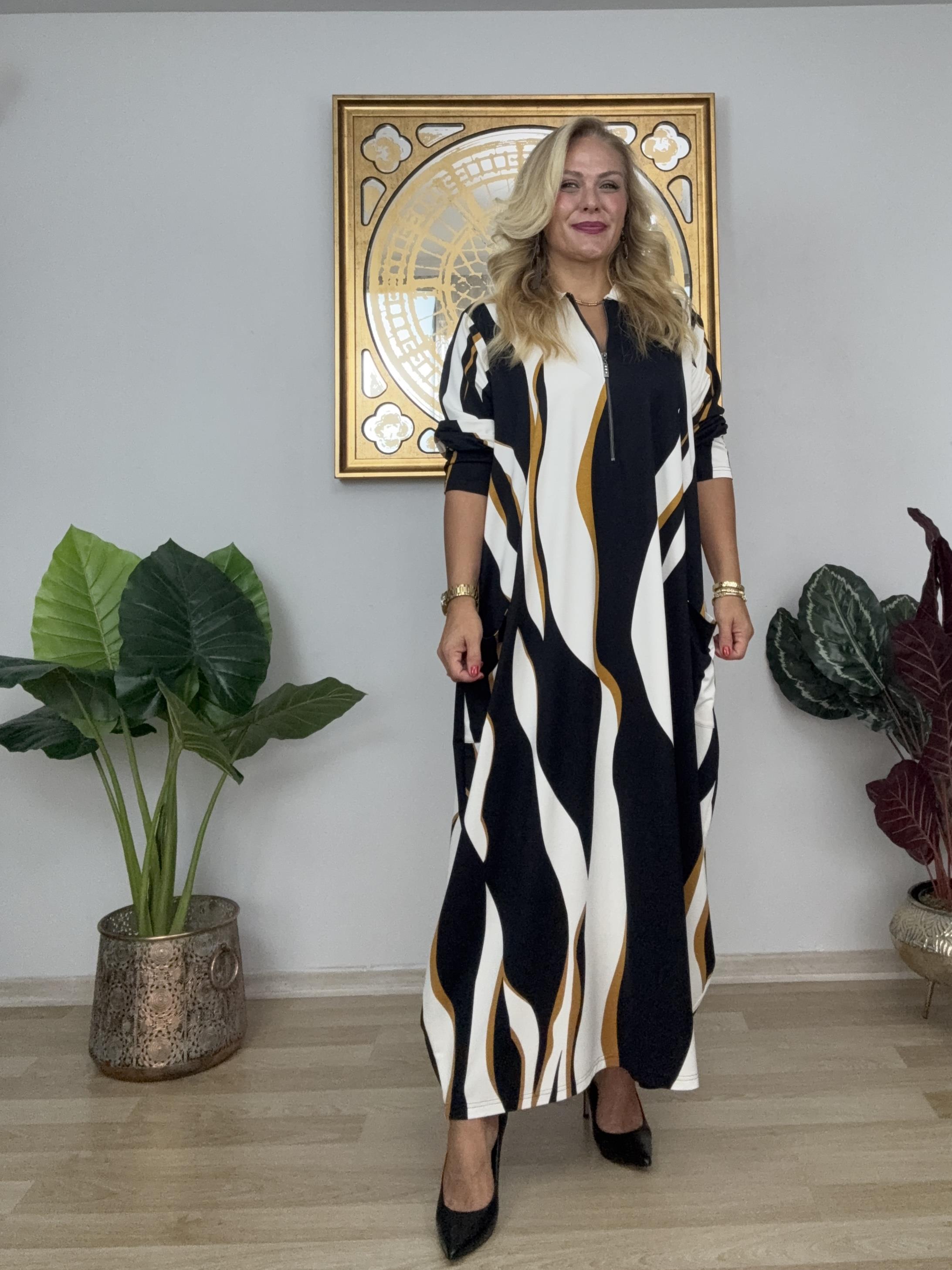 561 Fermuar Yaka Detaylı Elbise