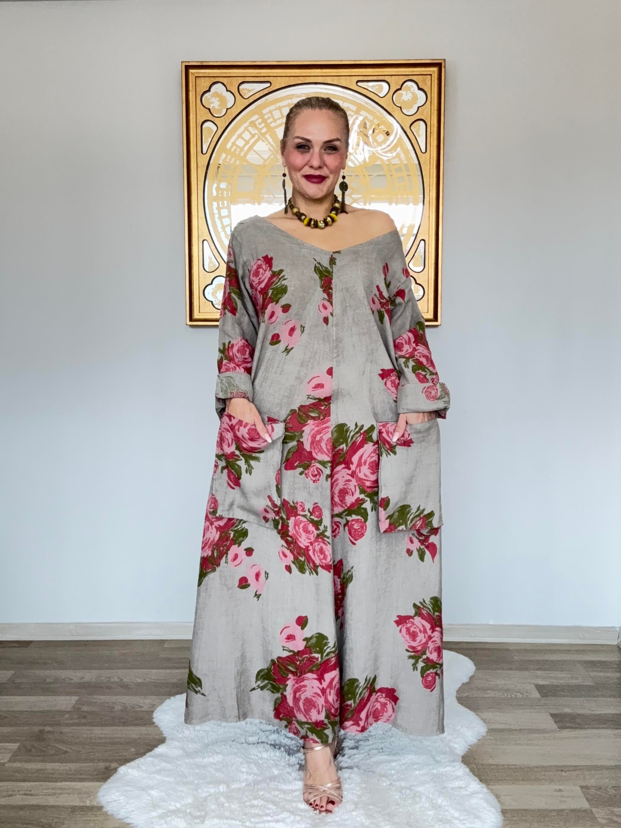 651 V Yaka Cep Detaylı İtalyan Keten Elbise