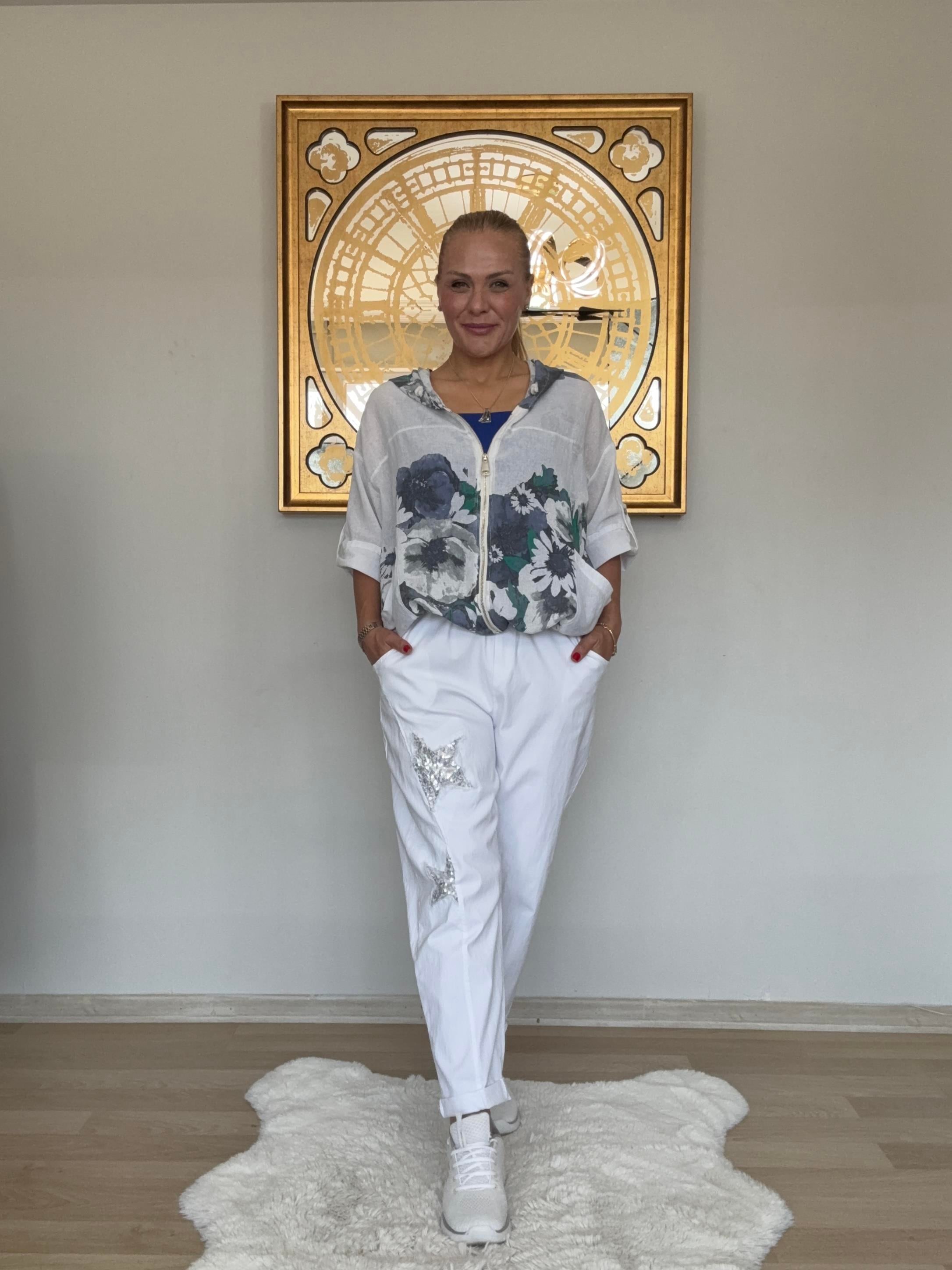 740 Çiçek Desen Fermuarlı Kapşon Detaylı Ceket