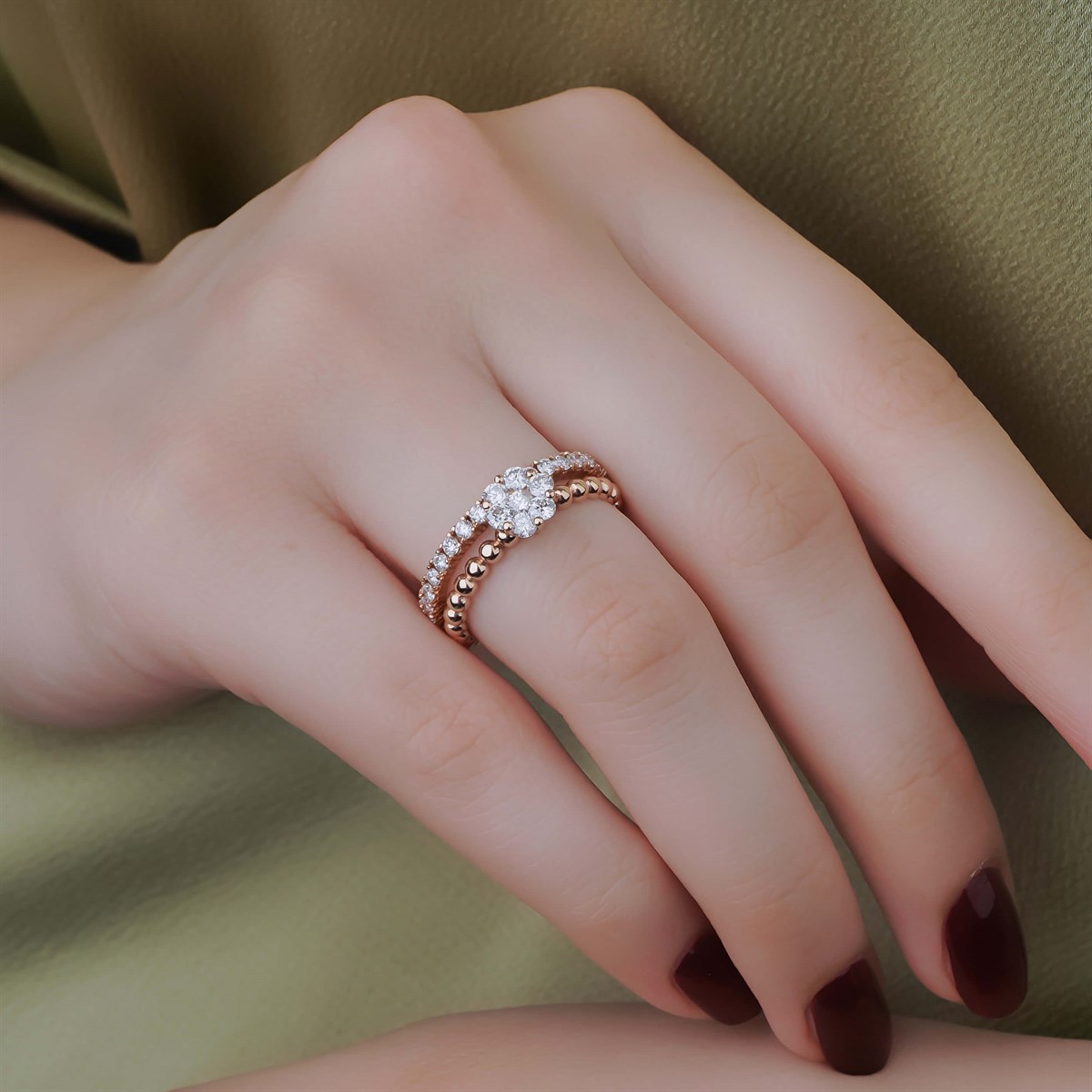 0,90 KARAT FANTEZİ YÜZÜK
