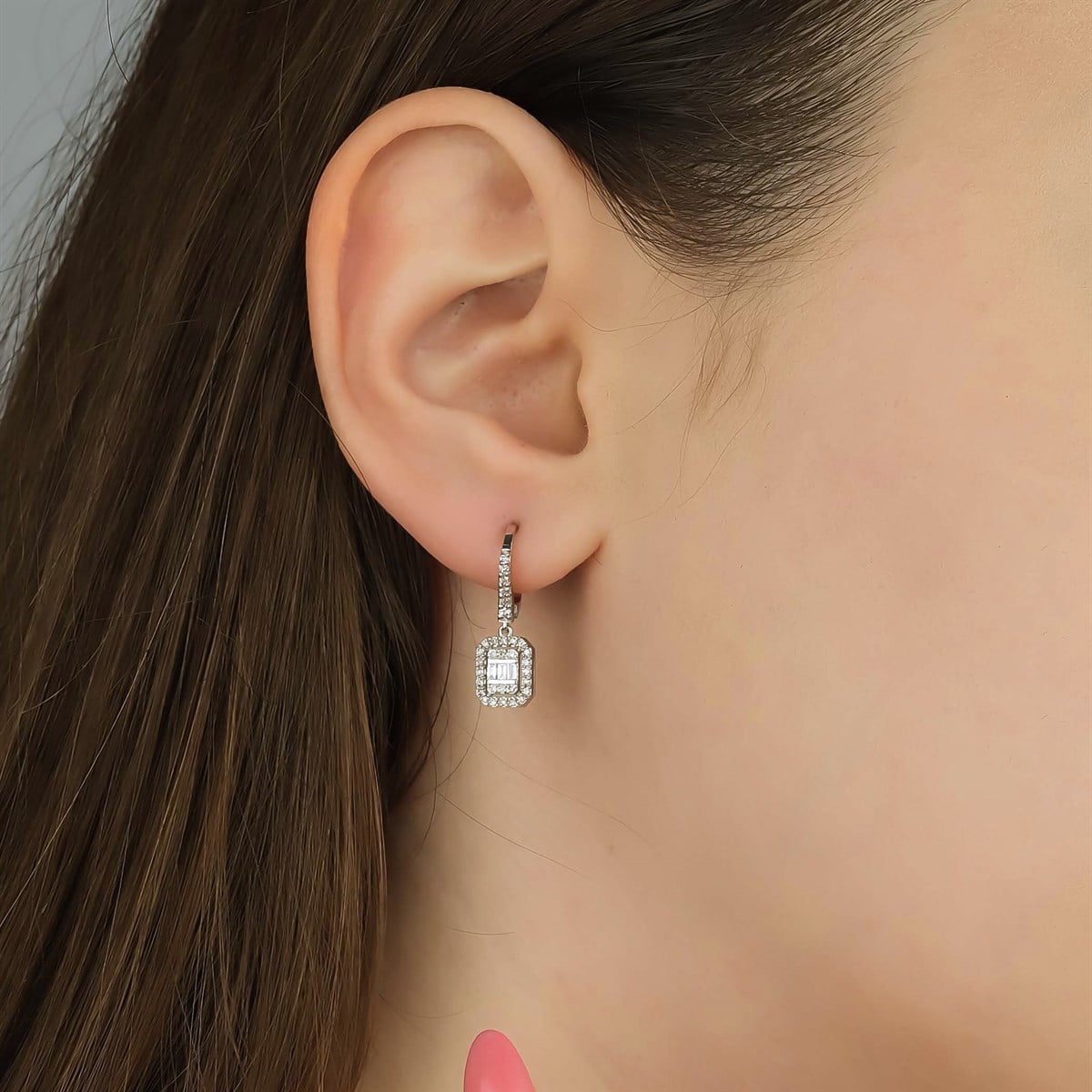 Pırlanta Baget KüpeYaza Merhaba KüpeBAGET KÜPE