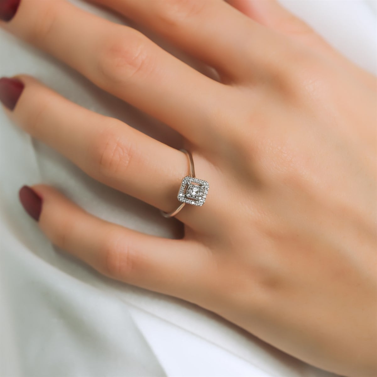 Pırlanta Baget YüzükYeni Yıl Kolleksiyonu YüzükBAGET YÜZÜK