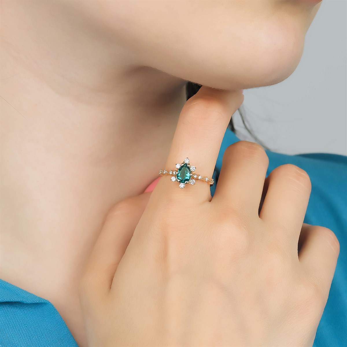 Pırlanta YüzükYaza Merhaba YüzükGERAS YÜZÜK