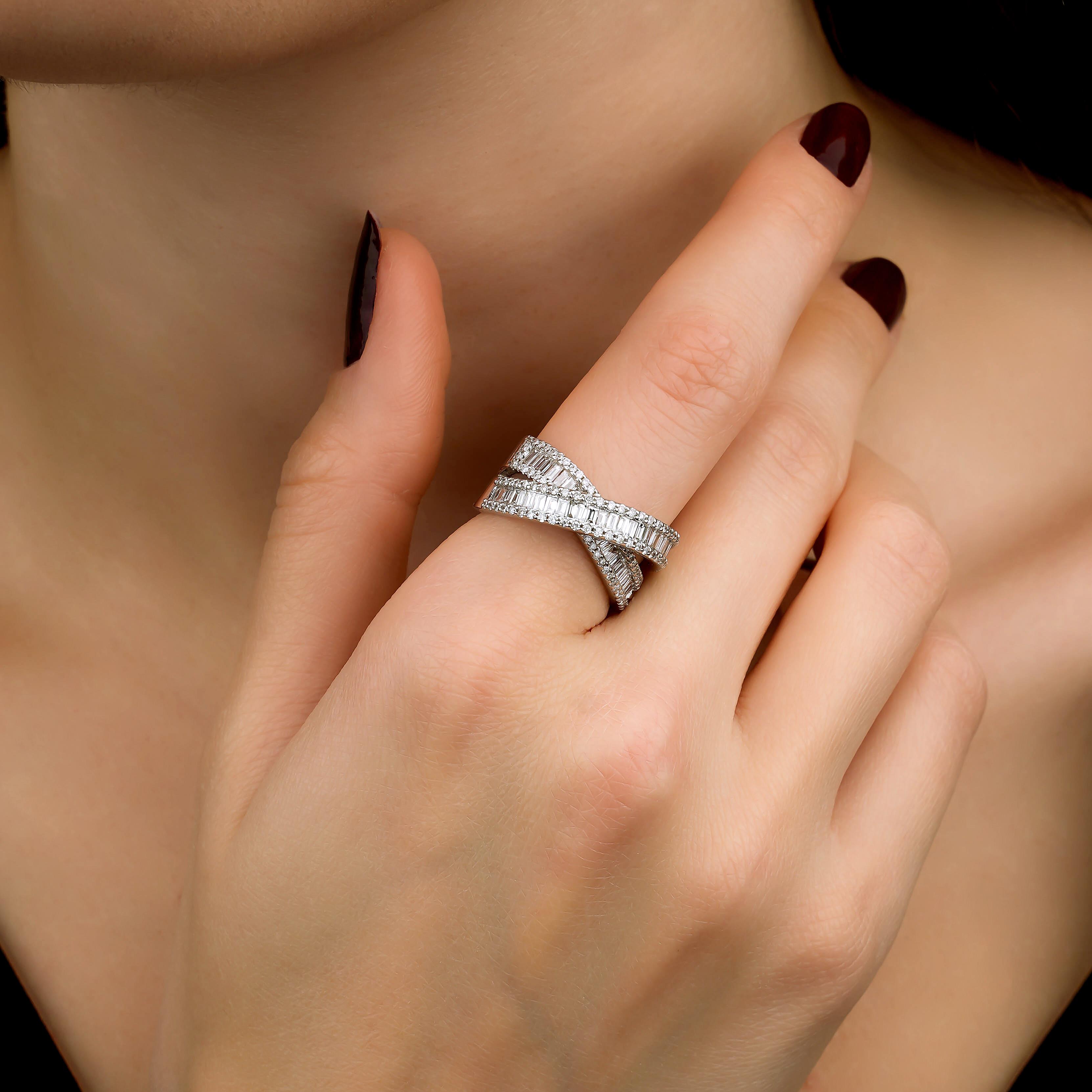 Pırlanta Baget YüzükBaget Yüzük1,62 KARAT BAGET YÜZÜK