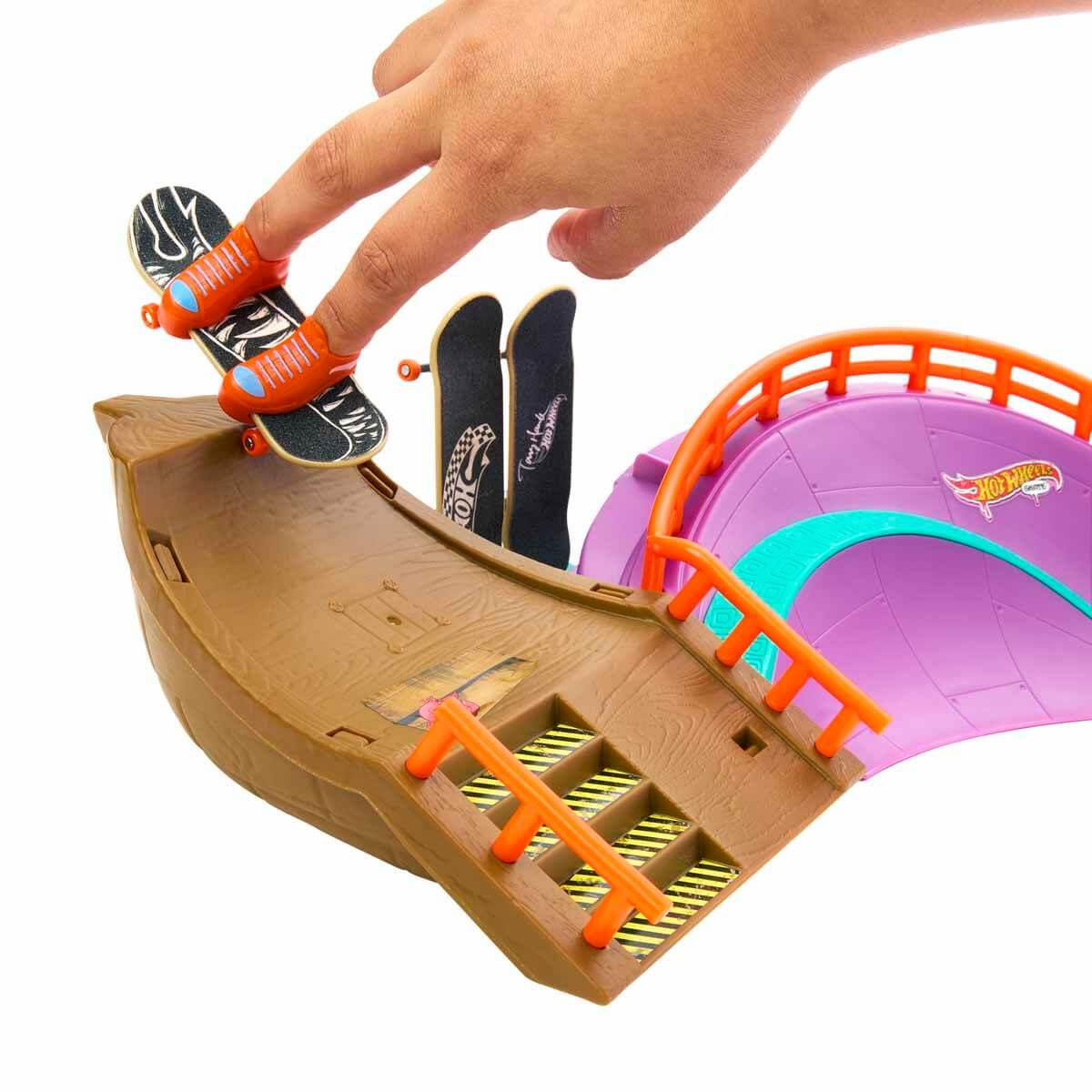 Hot Wheels Skate Octopark Kaykay Oyun Seti HMK01