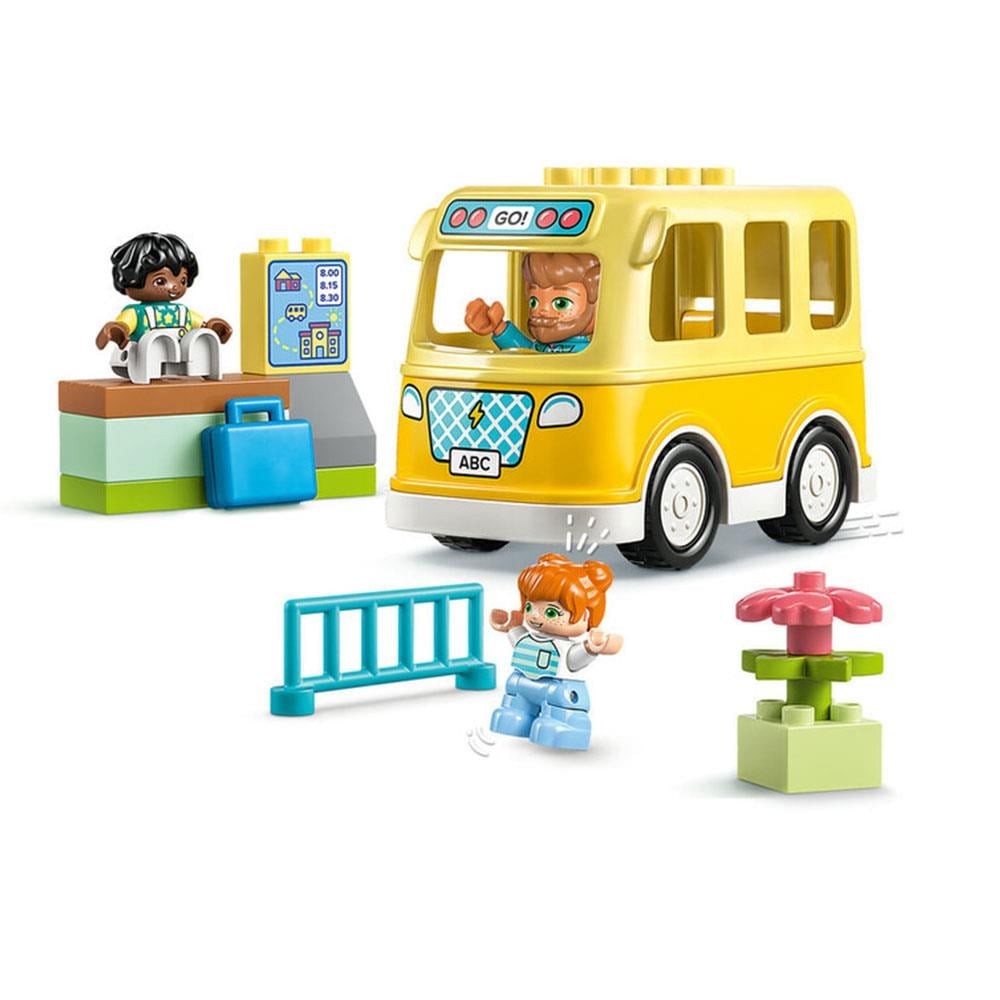 LED10988 THE BUS RIDE